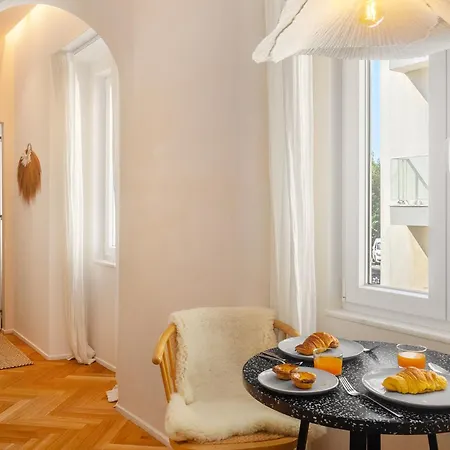 Whome Charm Walk To Graça Viewpoints * Lisboa