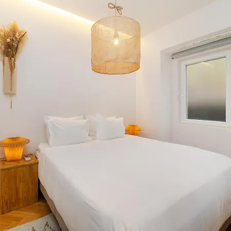 Apartman Whome Charm Walk To Graca Viewpoints *